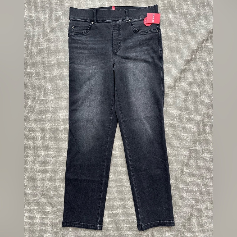 SPANX Charcoal Gray Pull on Jeans Straight Leg NWT size Medium
